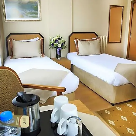 Szálloda Anka Business Park 3*
